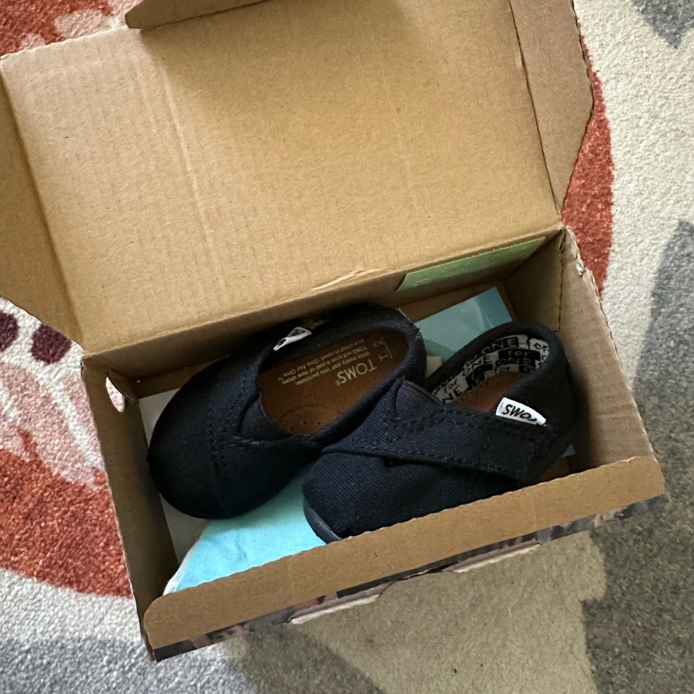 TOMS Baby Walker Black Shoes